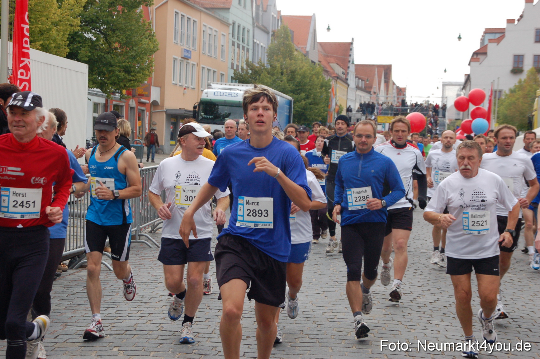 0042 Unterer Markt Neumarkt 2008